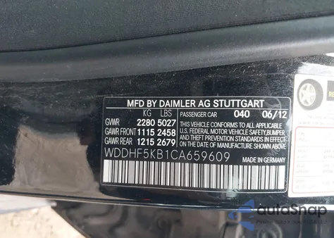 2012 Mercedes-Benz E 350 z USA, uszkodzony, nr VIN WDDHF5KB1CA659609